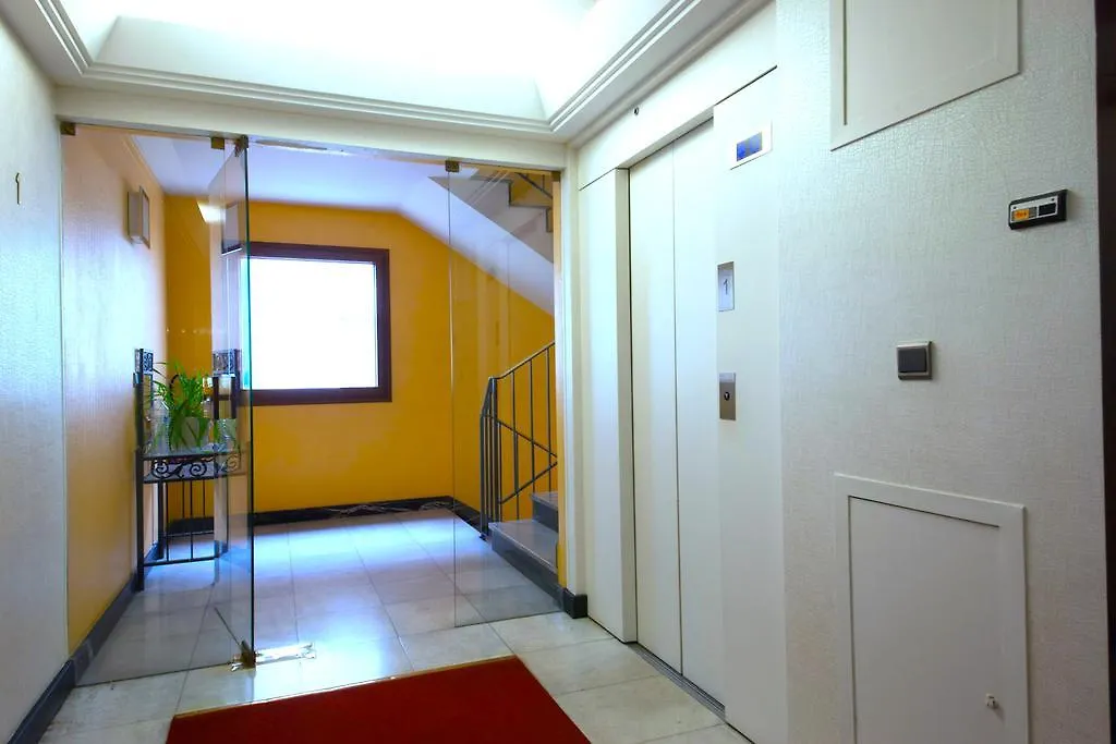 Private Studio - Avenue Wagram 아파트 파리