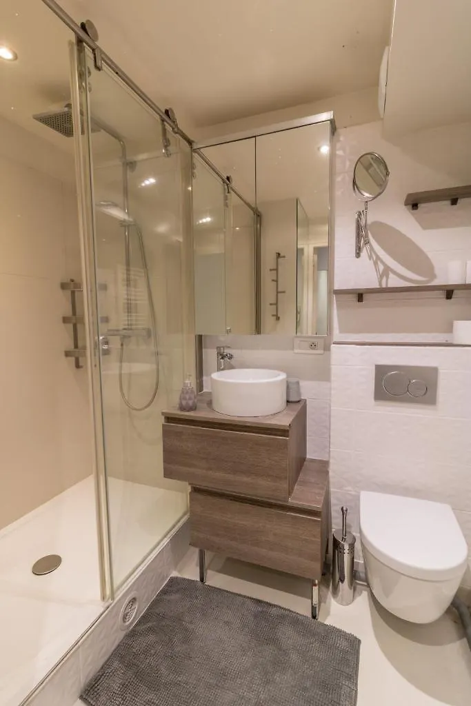 Apartment Private Studio - Avenue Wagram *